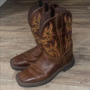 Justin Boots Brown Leather Cowboy Boots with Multi-color Stitching, see toe pic